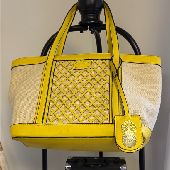 crown & ivy Handbags - Crown & Ivy Yellow and Cream Tote